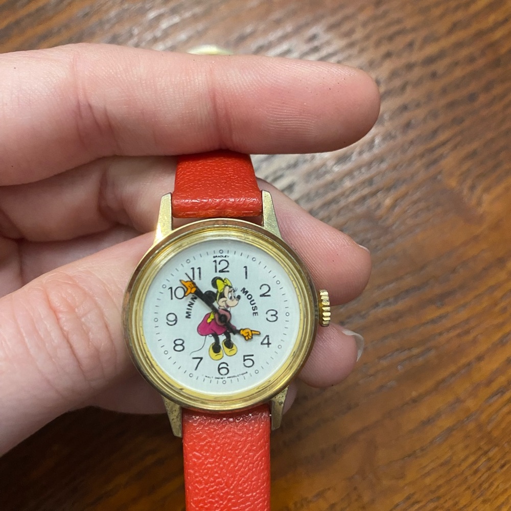 Vintage excellent condition Bradley time division Minnie Mouse watch from 1940